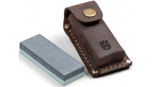 Brusni kamen z usnjeno torbico