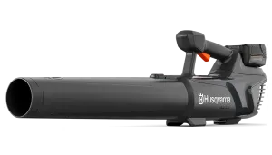 Husqvarna Aspire™ B8X-P4A z akumulatorjem in polnilnikom