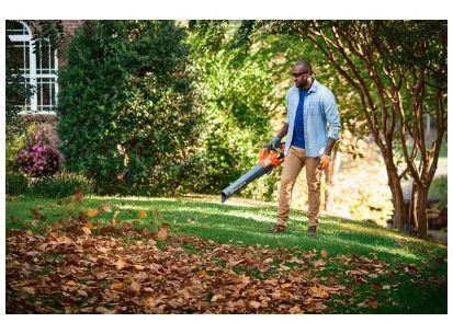 Husqvarna 230iB slika