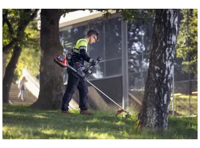 Husqvarna 525iRXT slika