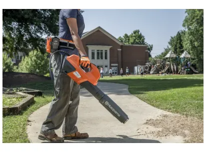 HUSQVARNA 530iBX brez akumulatorja in polnilnika slika