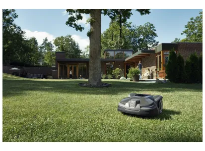 HUSQVARNA AUTOMOWER® 415X slika