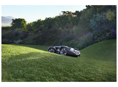 HUSQVARNA AUTOMOWER® 435X AWD slika