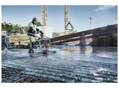 Motor Husqvarna BV 30i za virbo letev slika