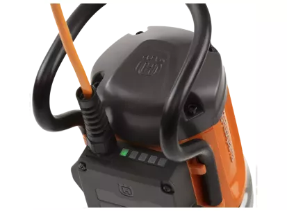 Husqvarna DM 400 slika