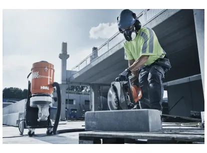 Bencinski rezalnik K770 VAC slika