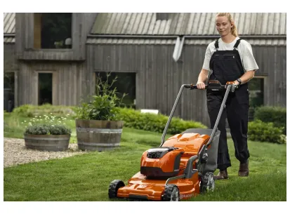 Husqvarna LC 353iVX brez akumulatorja in polnilnika slika