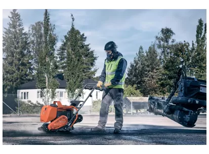 Husqvarna LF 75 PACE slika