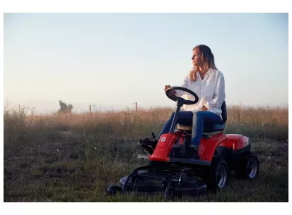 Rider kosilnica Husqvarna R 112iC slika