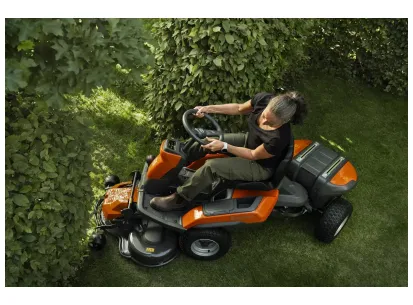 Husqvarna R 200iX AWD slika