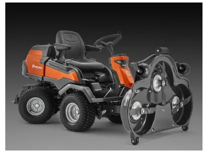 Husqvarna R 418TsX AWD slika